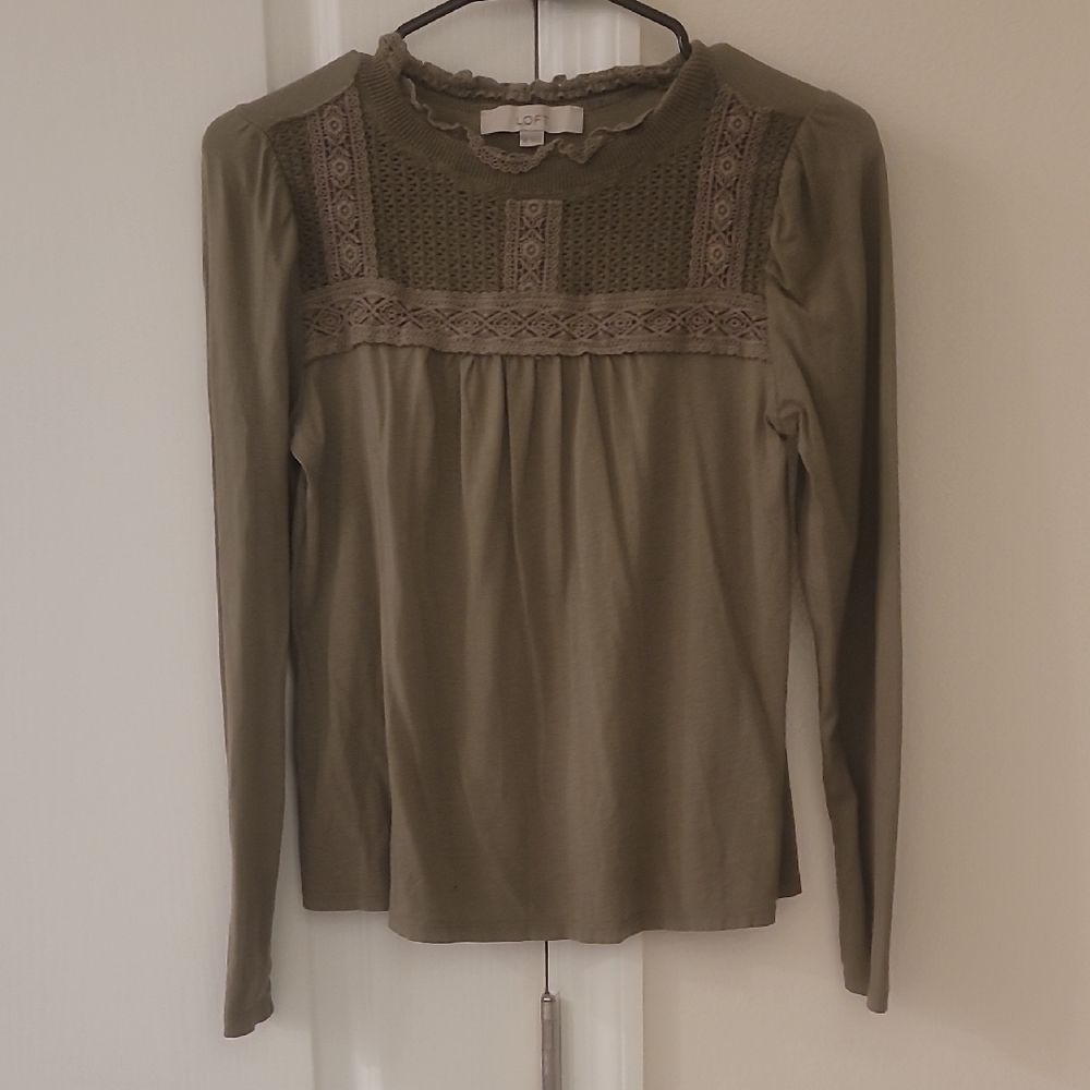 LOFT Green Pleated Ruffled Blouse